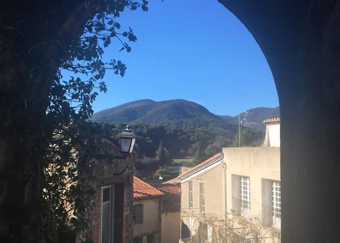 Les Remparts