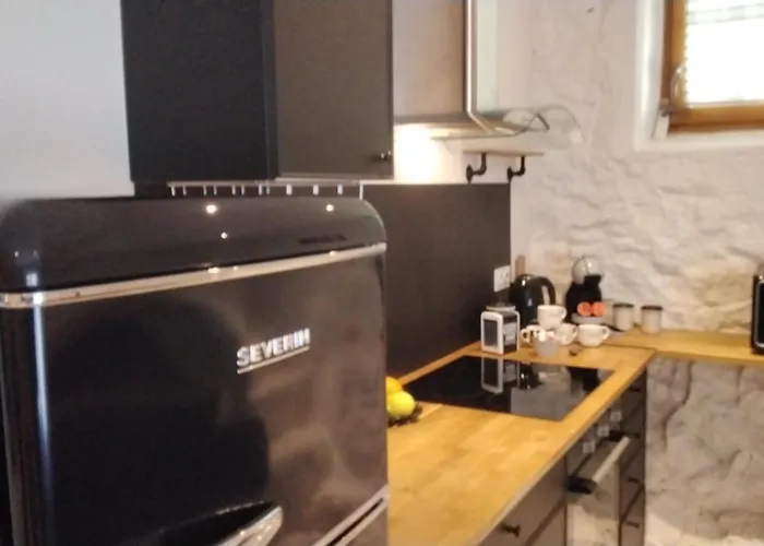 Les Remparts Apartment